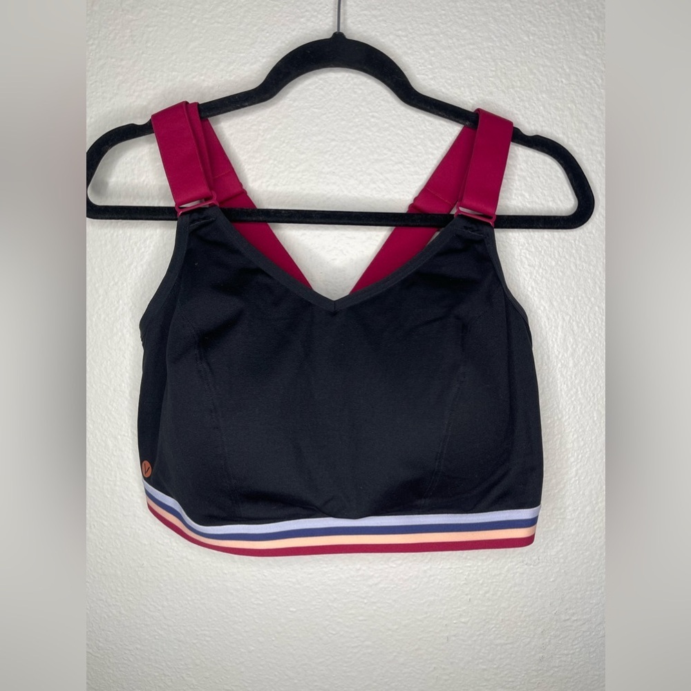 Livi Active Womens 42DDD  Black Medium Impact Support No Wire Crossback bra